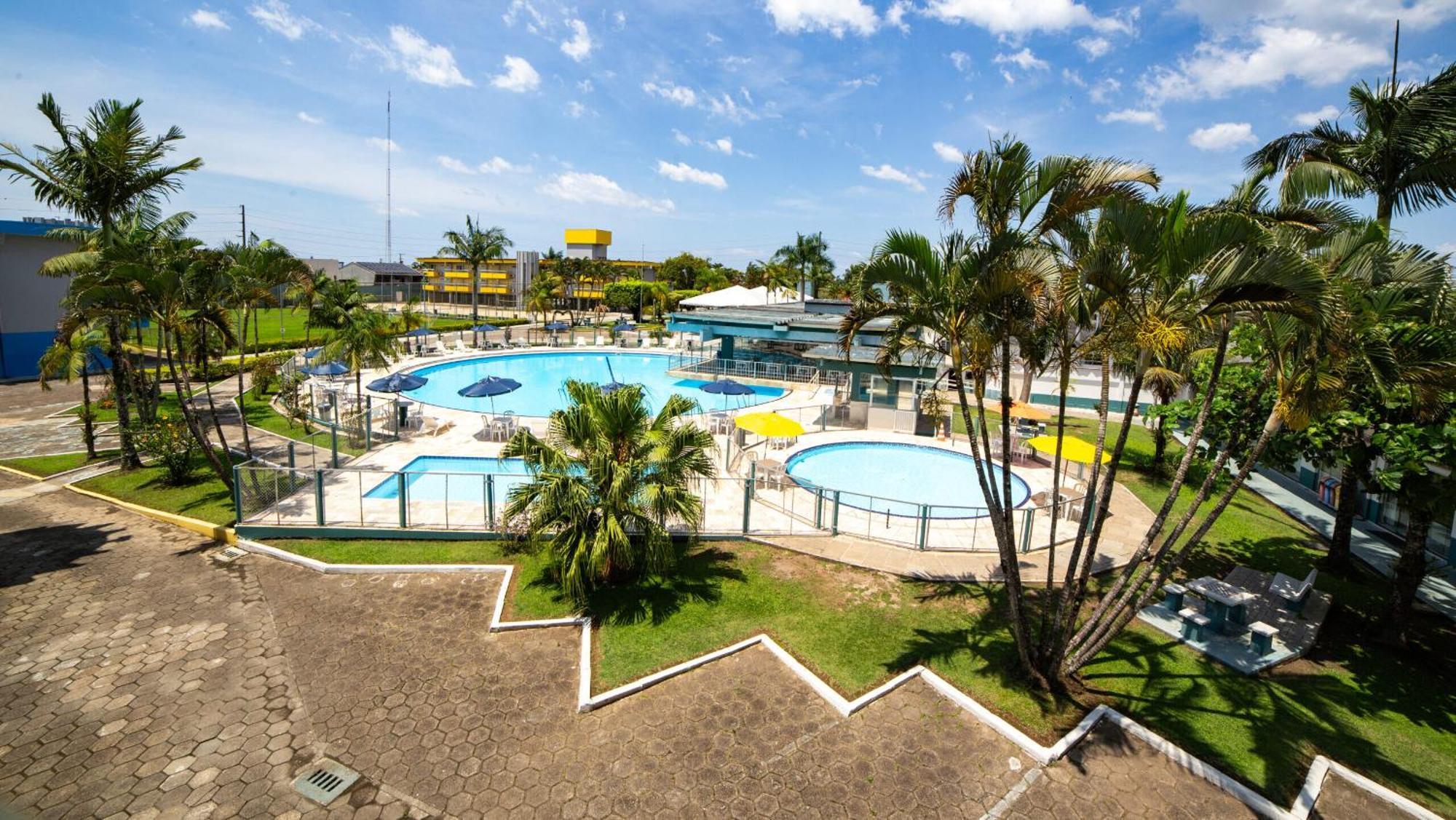 Rota Do Sol Apart Hotel Guaratuba Bagian luar foto